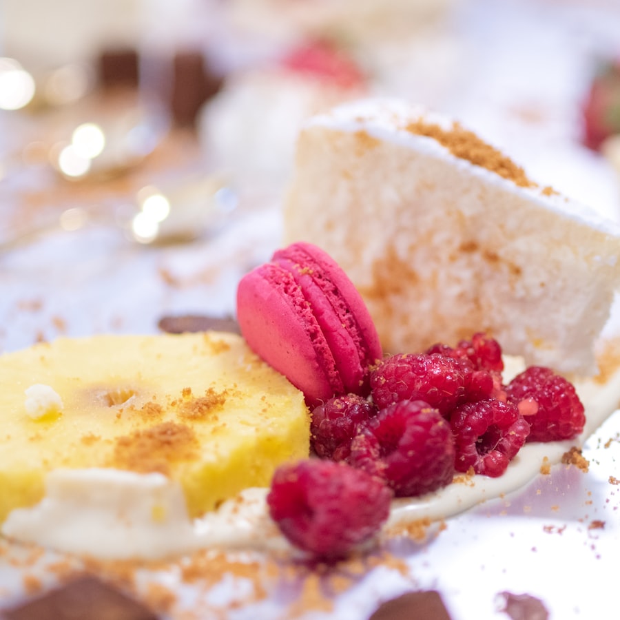 Pâtisserie gourmande dressée à l'assiette